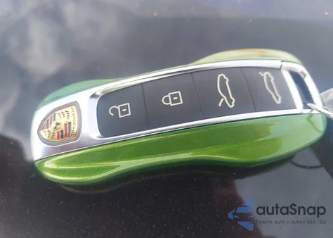 2020 Porsche Taycan 4S z USA, uszkodzony, nr VIN WP0AB2Y1XLSA52545